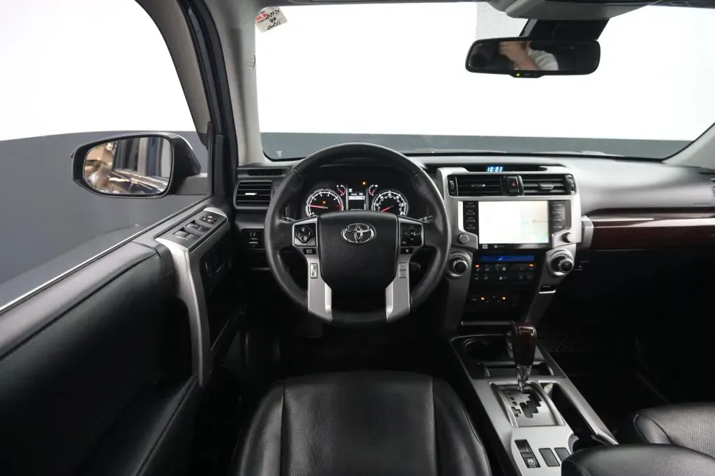 Toyota 4Runner photo 40