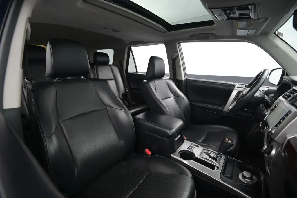 Toyota 4Runner photo 53