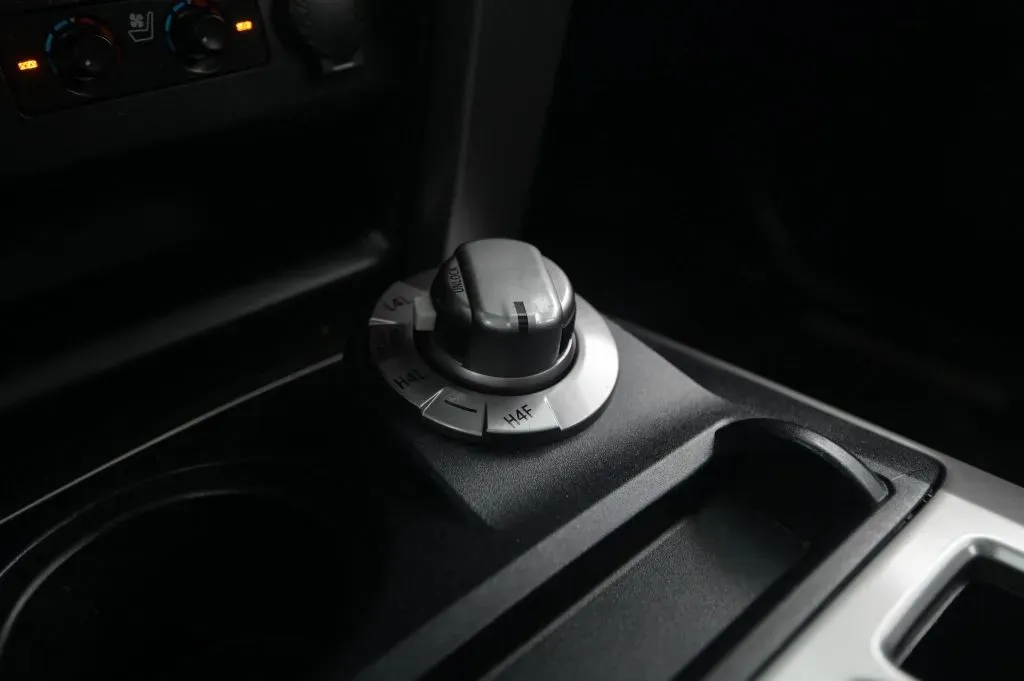 Toyota 4Runner photo 32