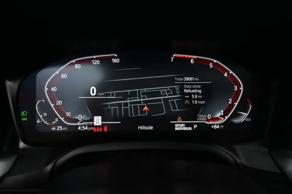BMW 3 Series photo 22