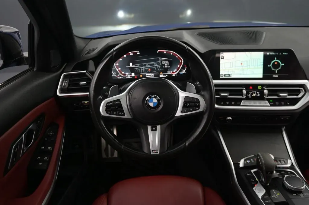 BMW 3 Series photo 37