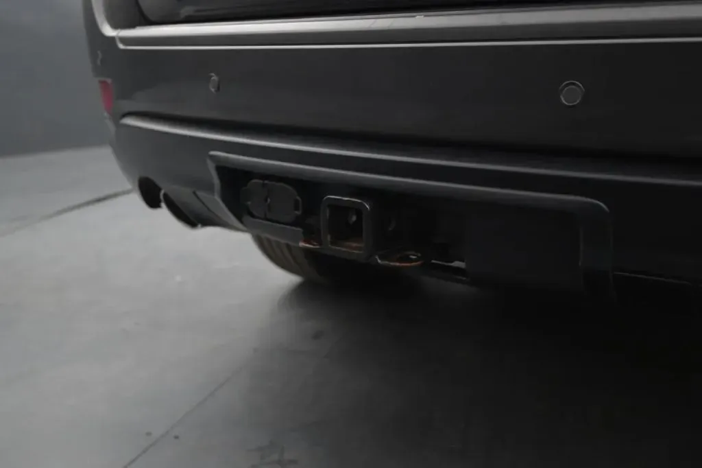 Jeep Grand Cherokee photo 16
