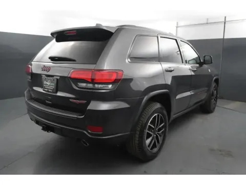 More photos of 2021 Jeep Grand Cherokee Trailhawk Sport Utility 4D at Crazy Cars Hillside, NJ
