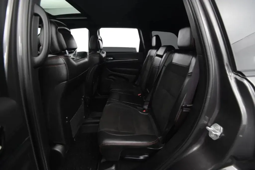 Jeep Grand Cherokee photo 41
