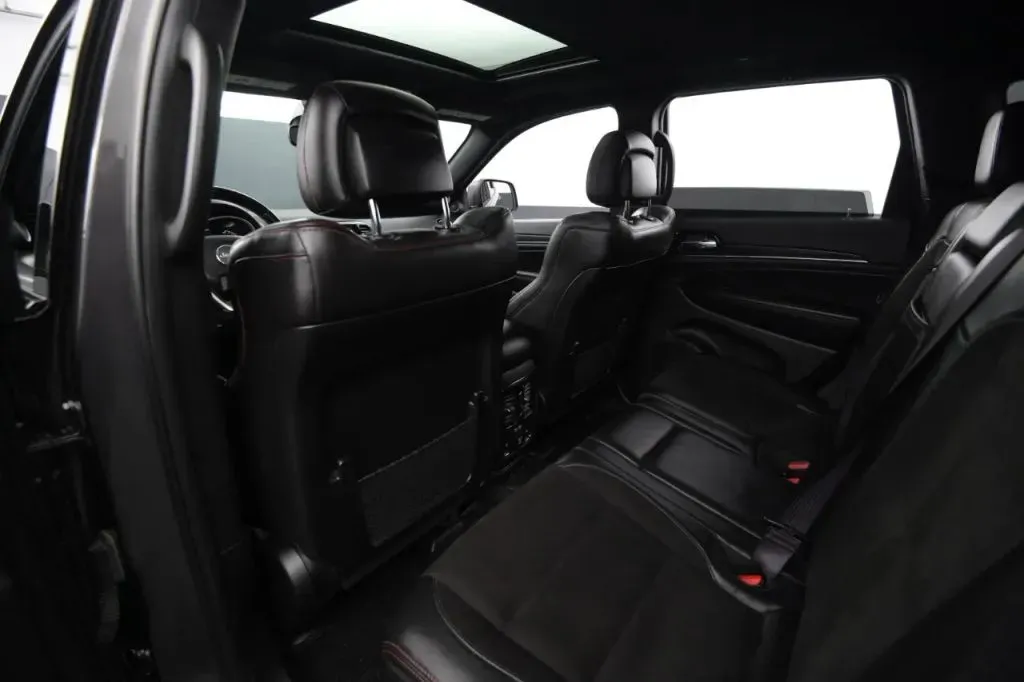 Jeep Grand Cherokee photo 42