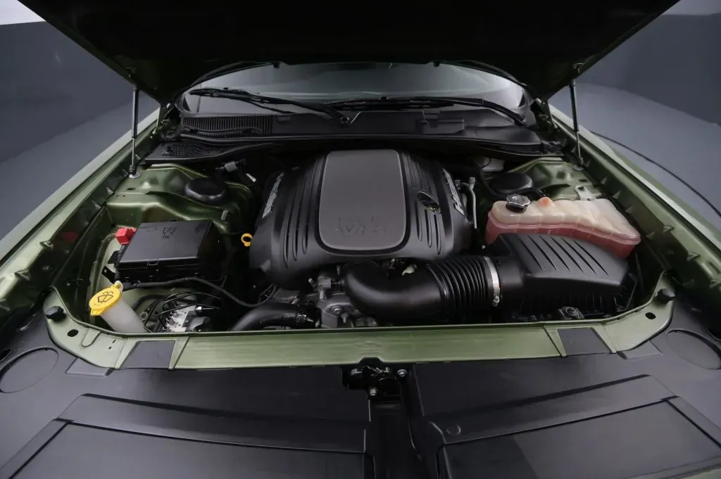 Dodge Challenger photo 20