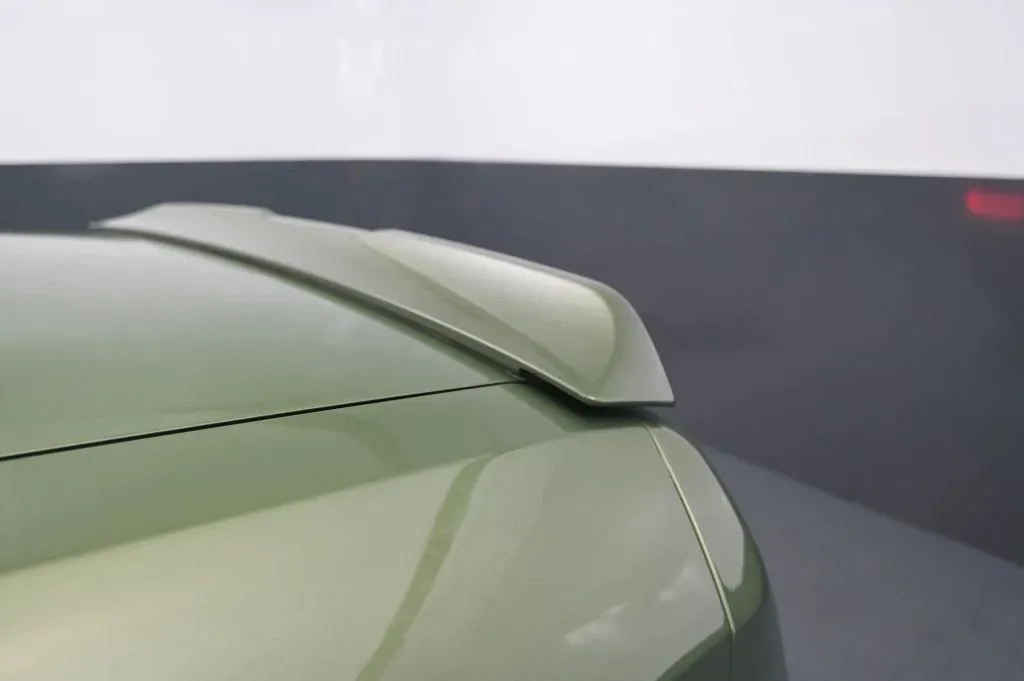 Dodge Challenger photo 15