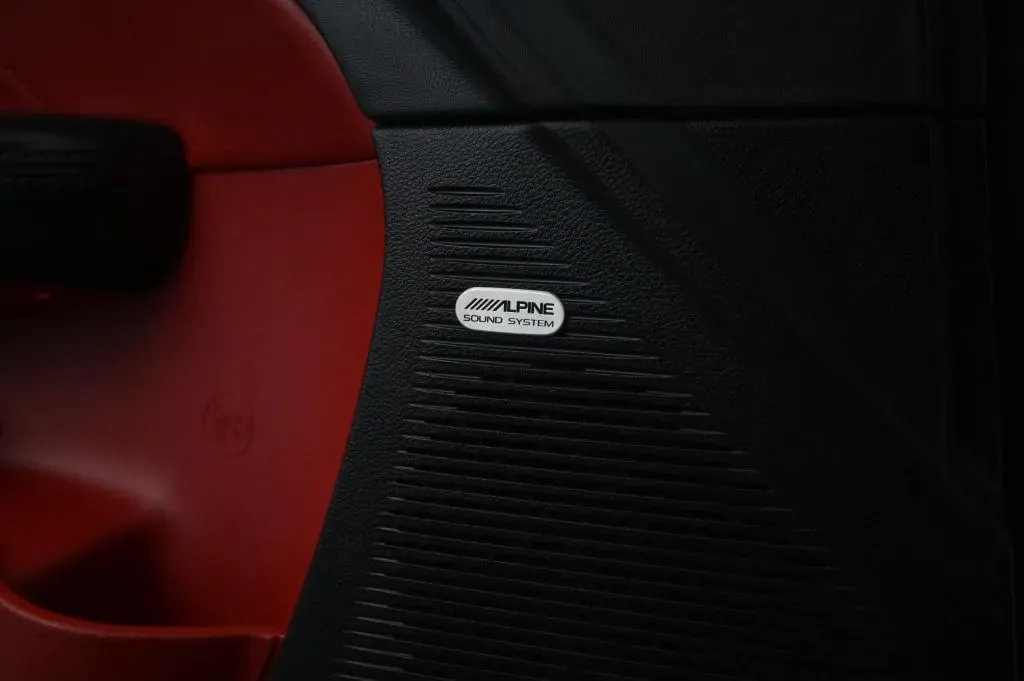 Dodge Challenger photo 22