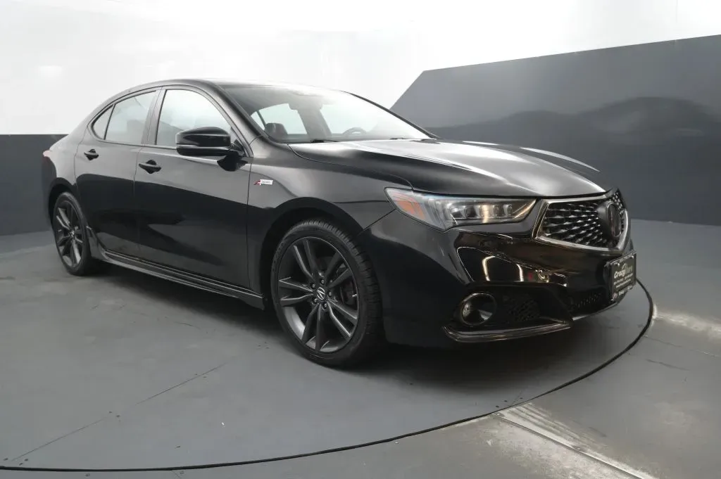 Acura TLX photo 7