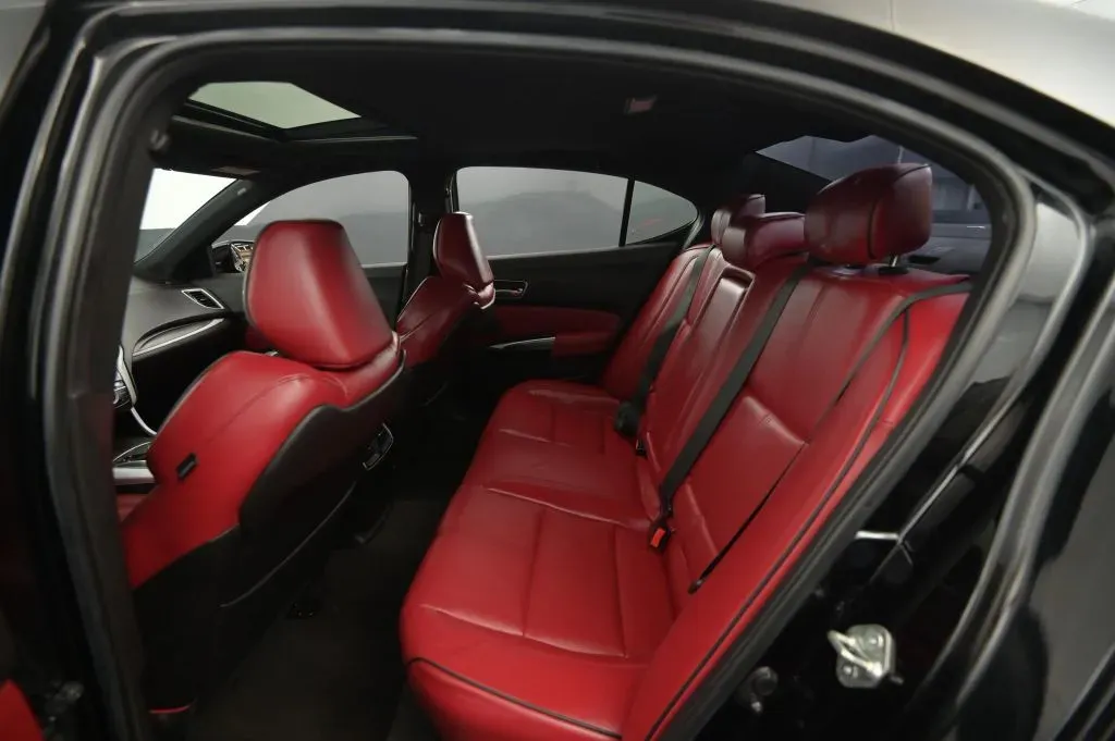 Acura TLX photo 43