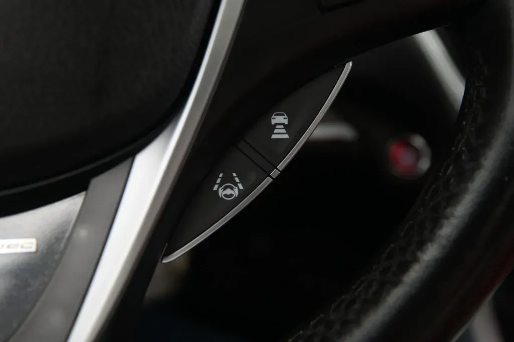 Acura TLX photo 25