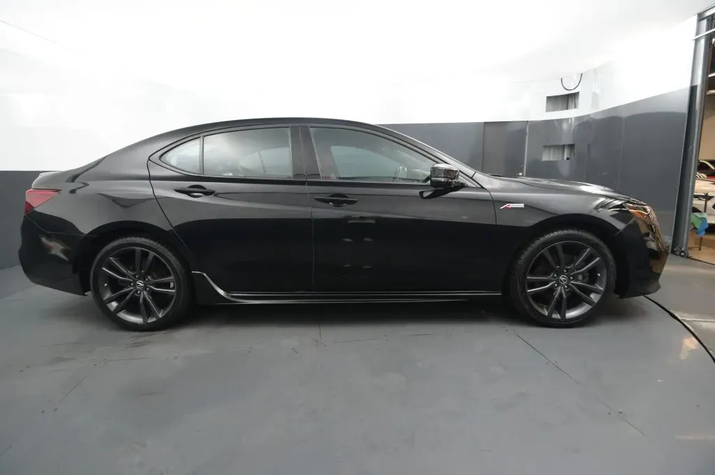 Acura TLX photo 6