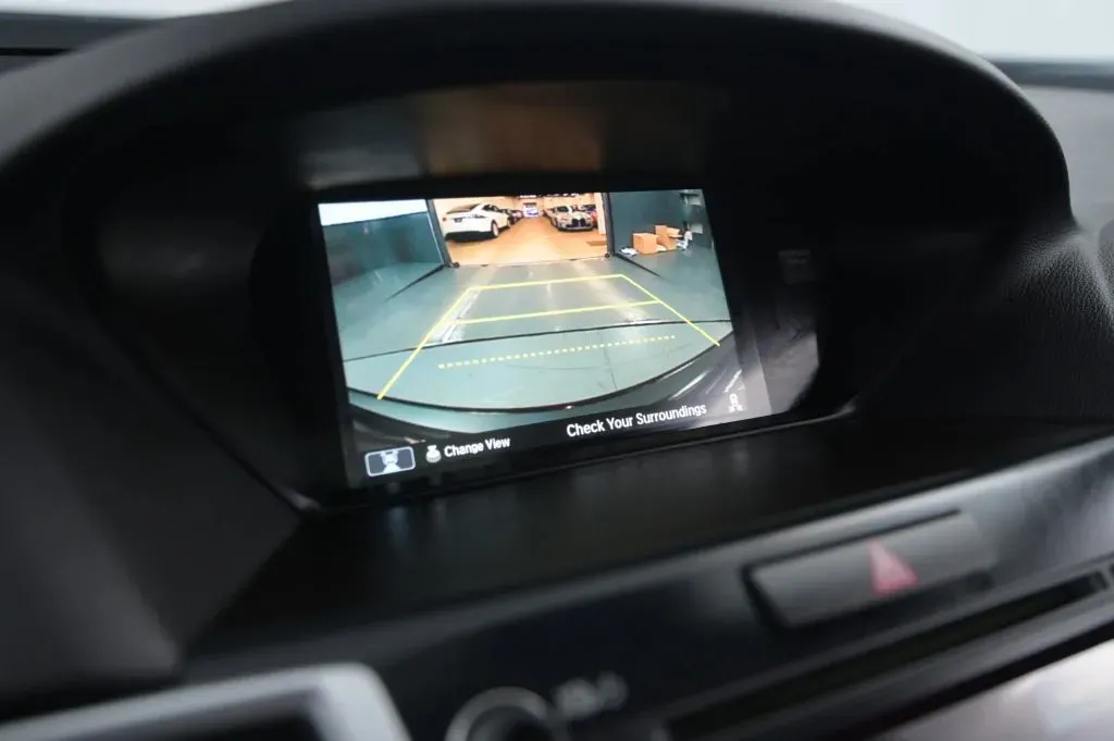 Acura TLX photo 28