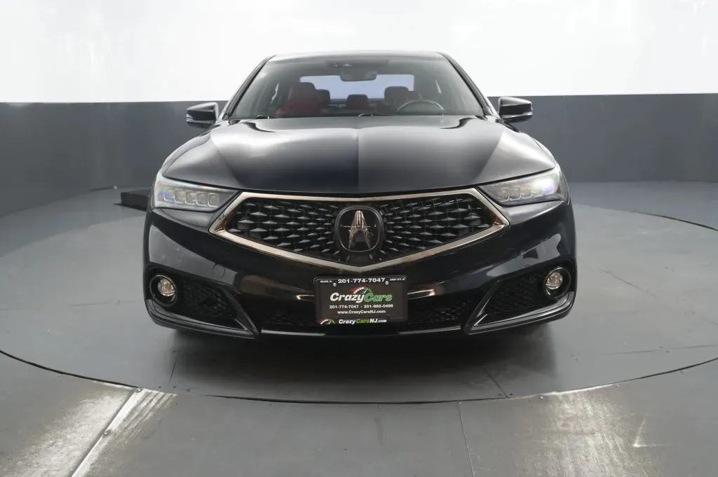 Acura TLX photo 8