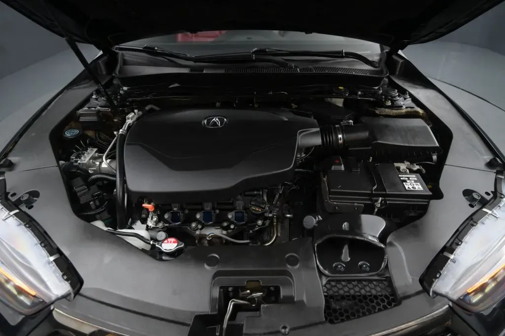 Acura TLX photo 19