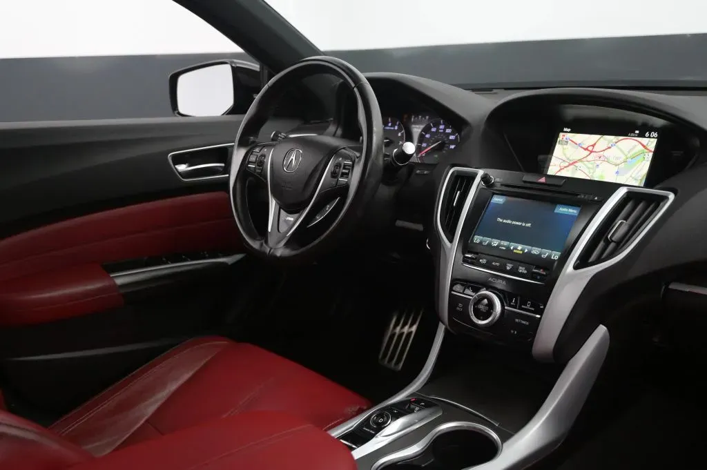 Acura TLX photo 48