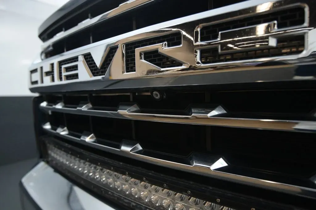 Chevrolet Silverado photo 10