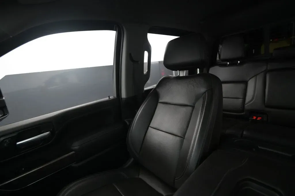 Chevrolet Silverado photo 47