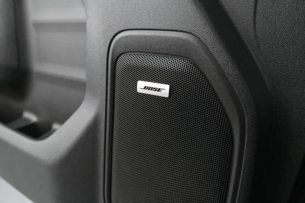 Chevrolet Silverado photo 36