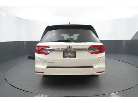 More photos of 2018 Honda Odyssey EX-L w/Navigation & RES Minivan 4D at Crazy Cars Hillside, NJ