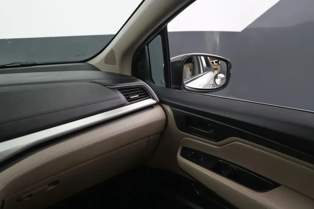 Honda Odyssey photo 35