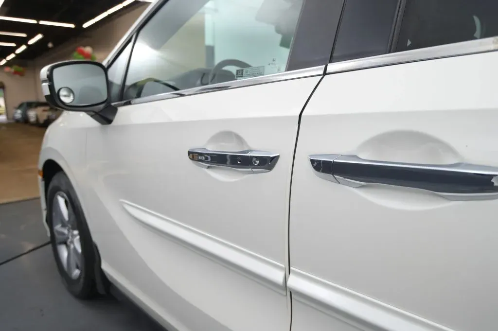 Honda Odyssey photo 13