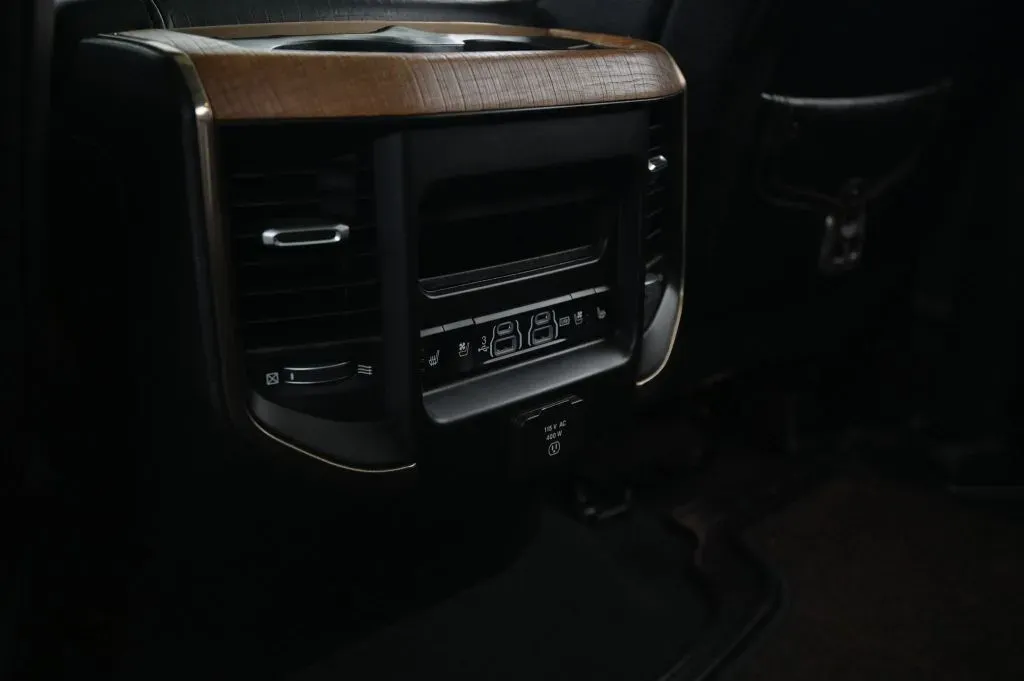 Ram 1500 photo 48