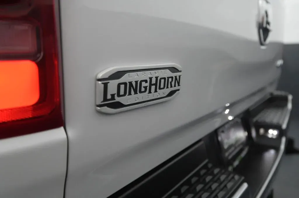 Ram 1500 photo 18