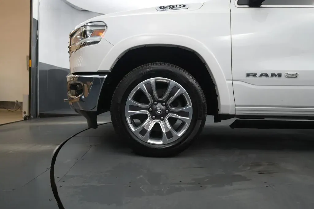 Ram 1500 photo 11