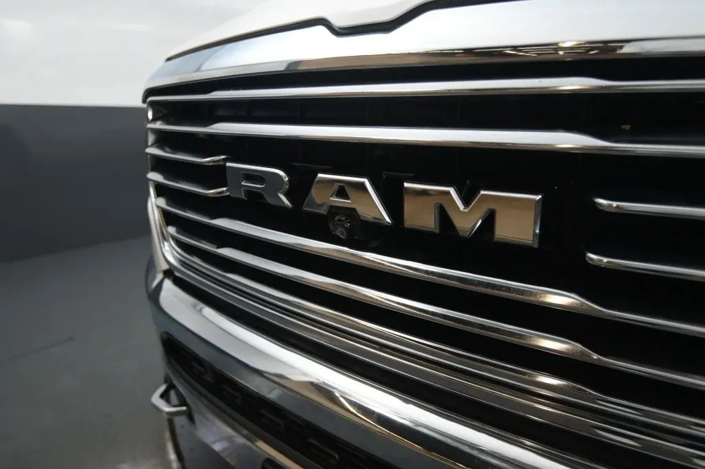 Ram 1500 photo 9