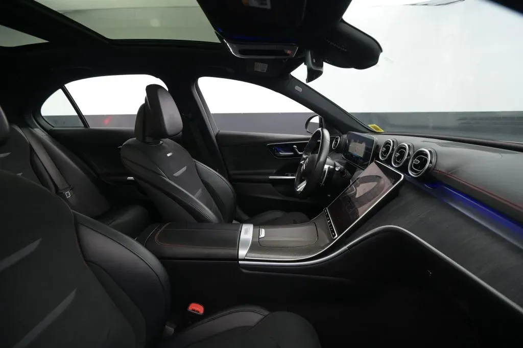 Mercedes-Benz C-Class photo 53