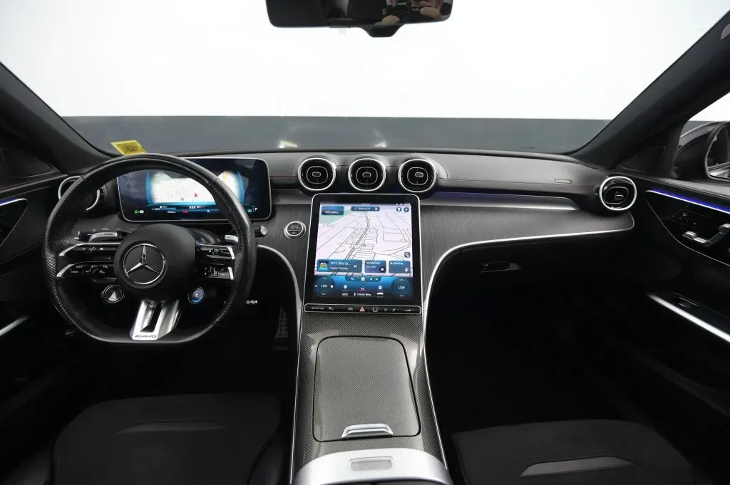 Mercedes-Benz C-Class photo 35