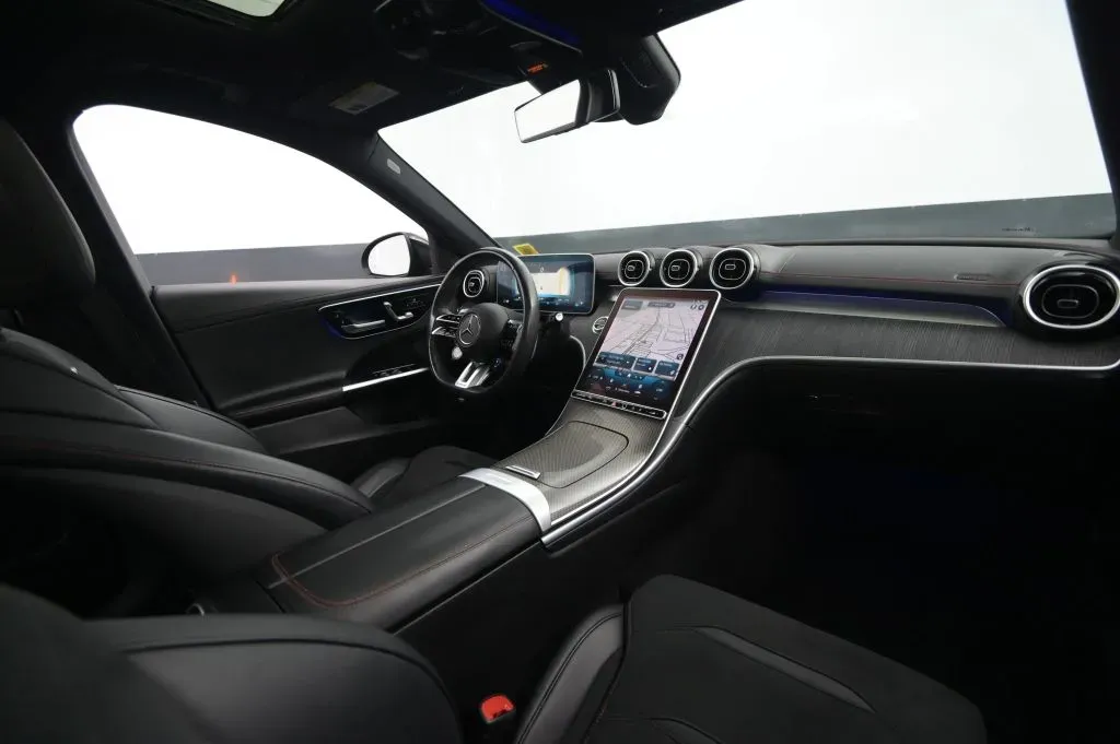Mercedes-Benz C-Class photo 51