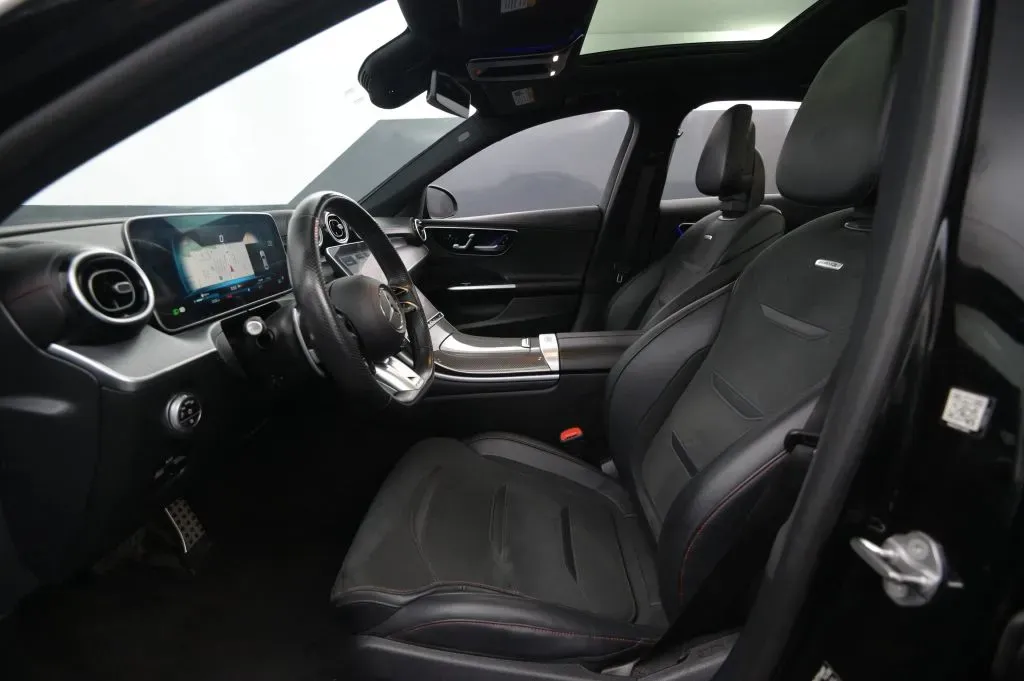 Mercedes-Benz C-Class photo 41