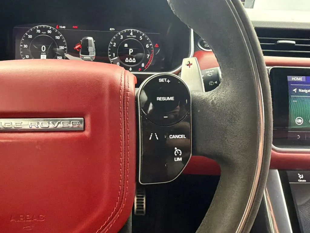 Land Rover Range Rover Sport photo 29