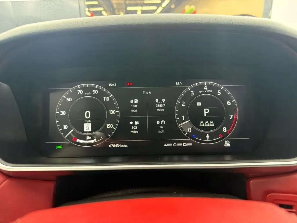 Land Rover Range Rover Sport photo 35