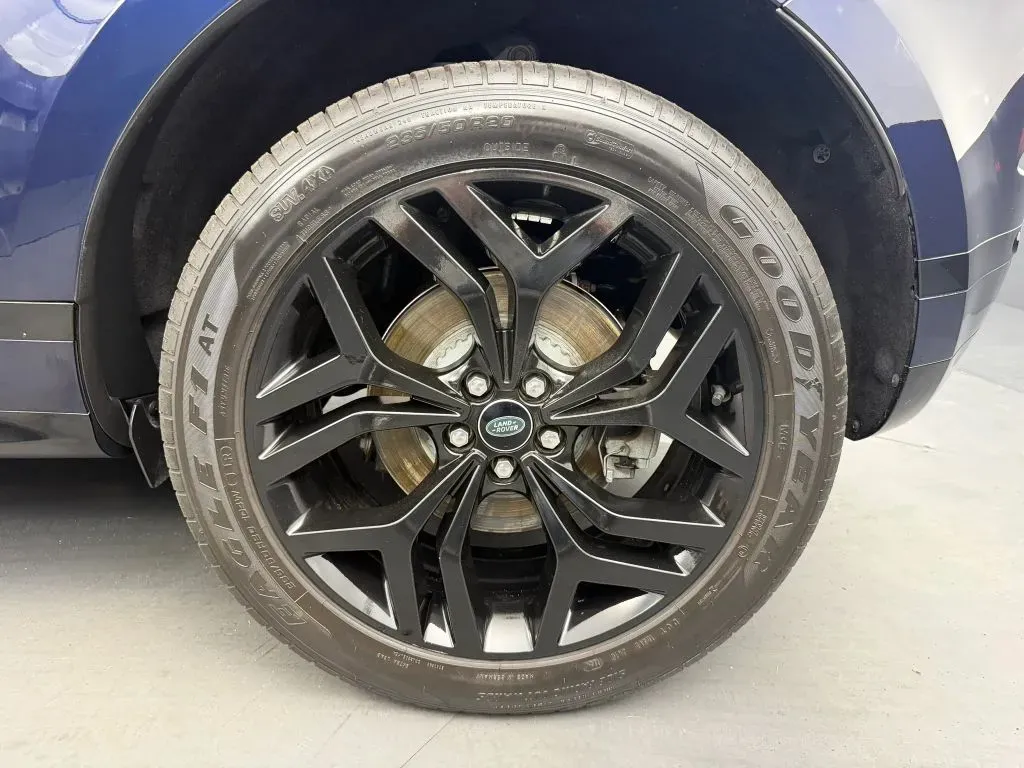 Land Rover Range Rover Evoque photo 15