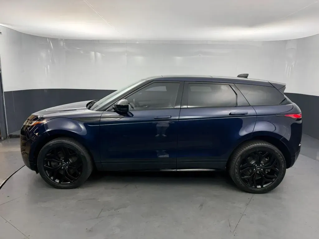 Land Rover Range Rover Evoque photo 2