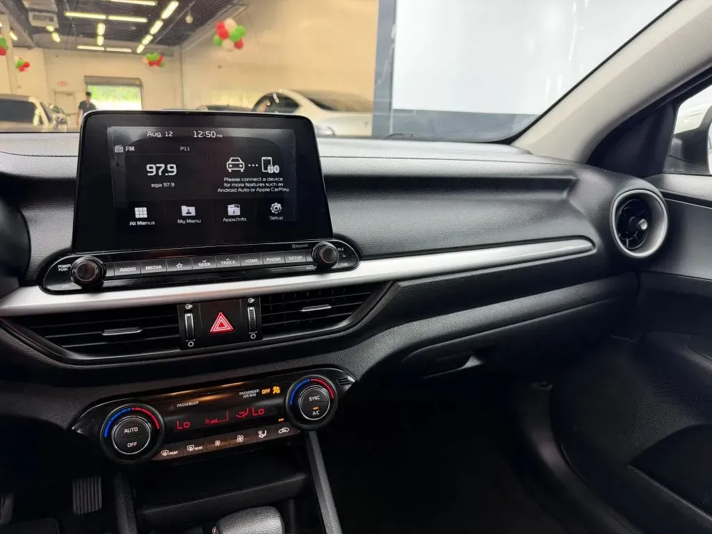 Kia Forte photo 19