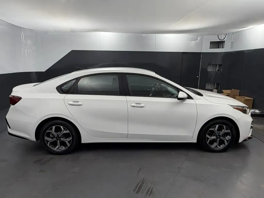 Kia Forte photo 6