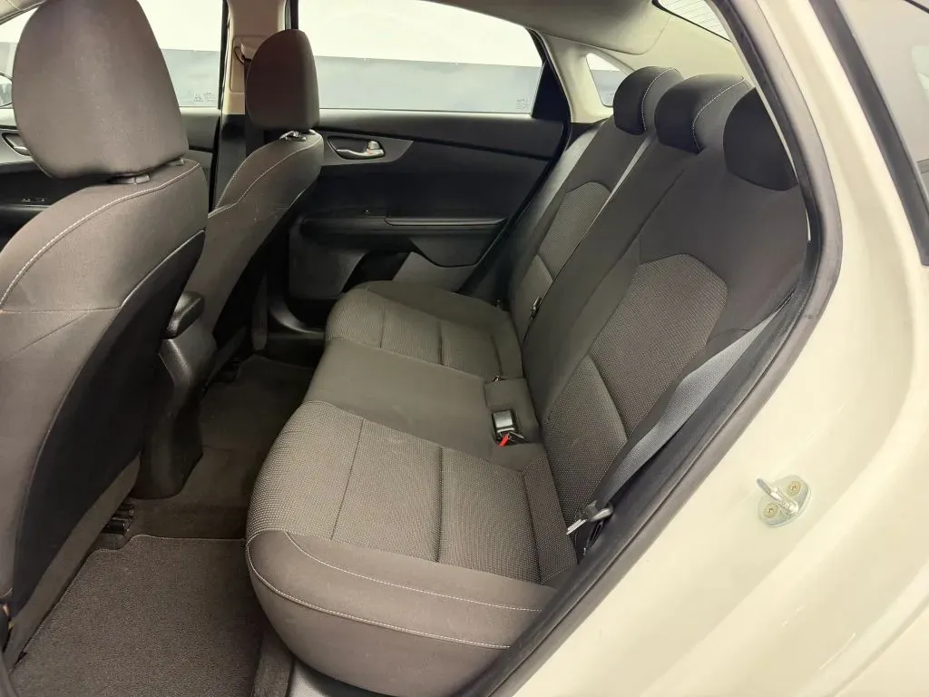 Kia Forte photo 15