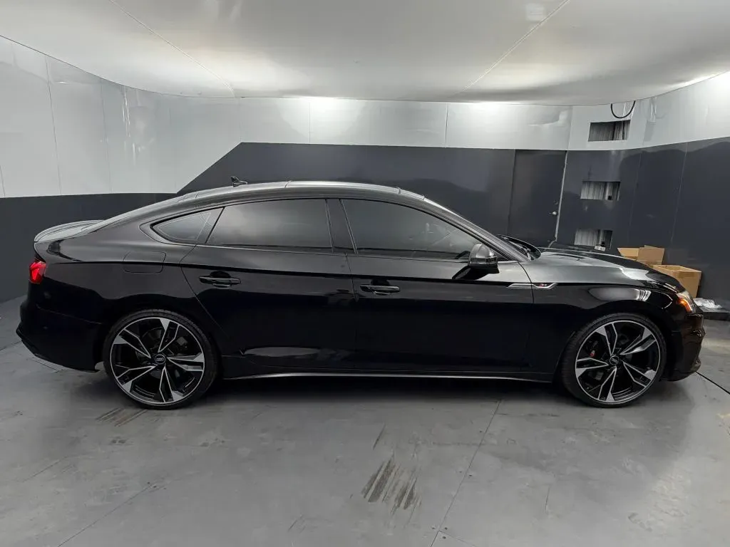 Audi S5 photo 6