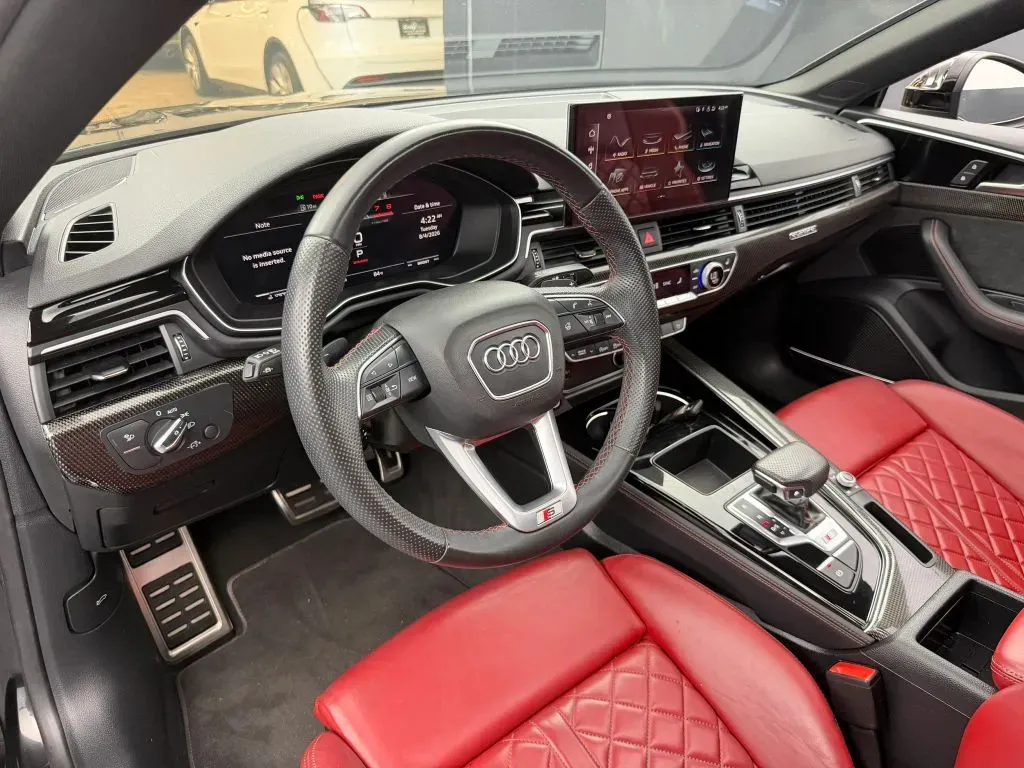Audi S5 photo 41