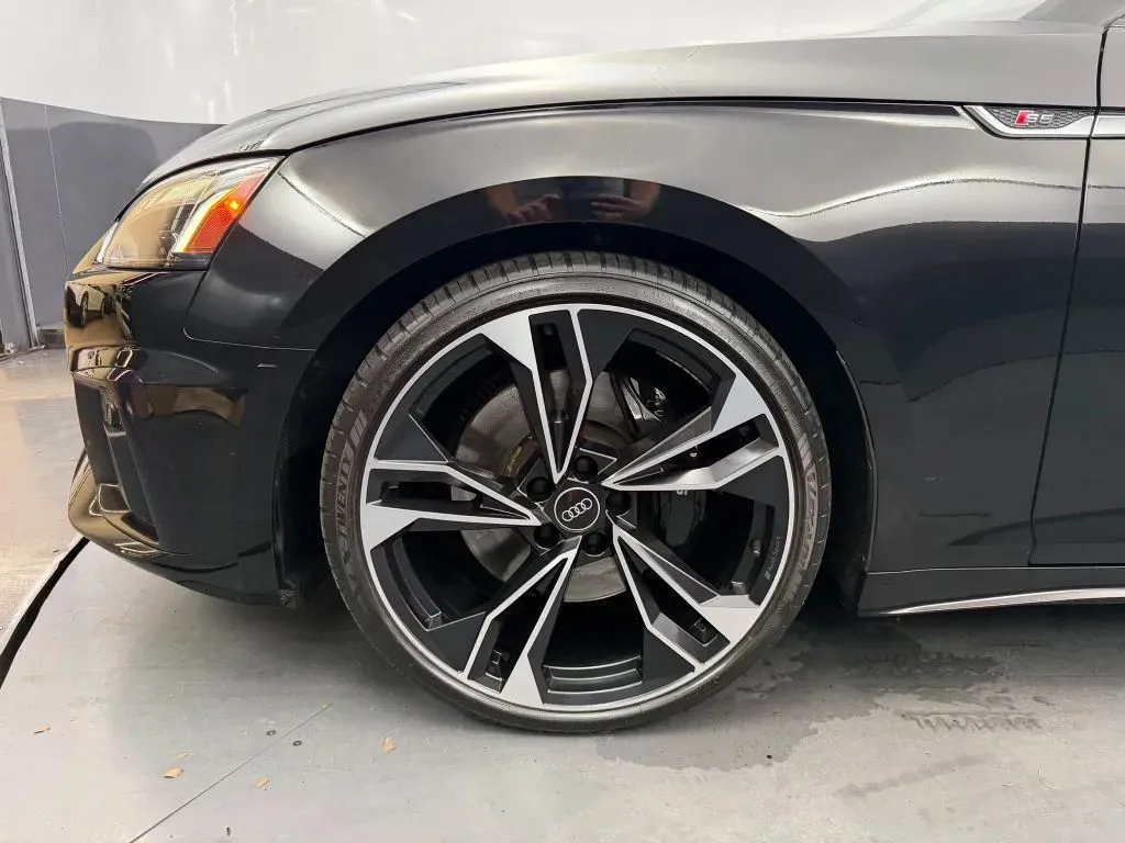 Audi S5 photo 14