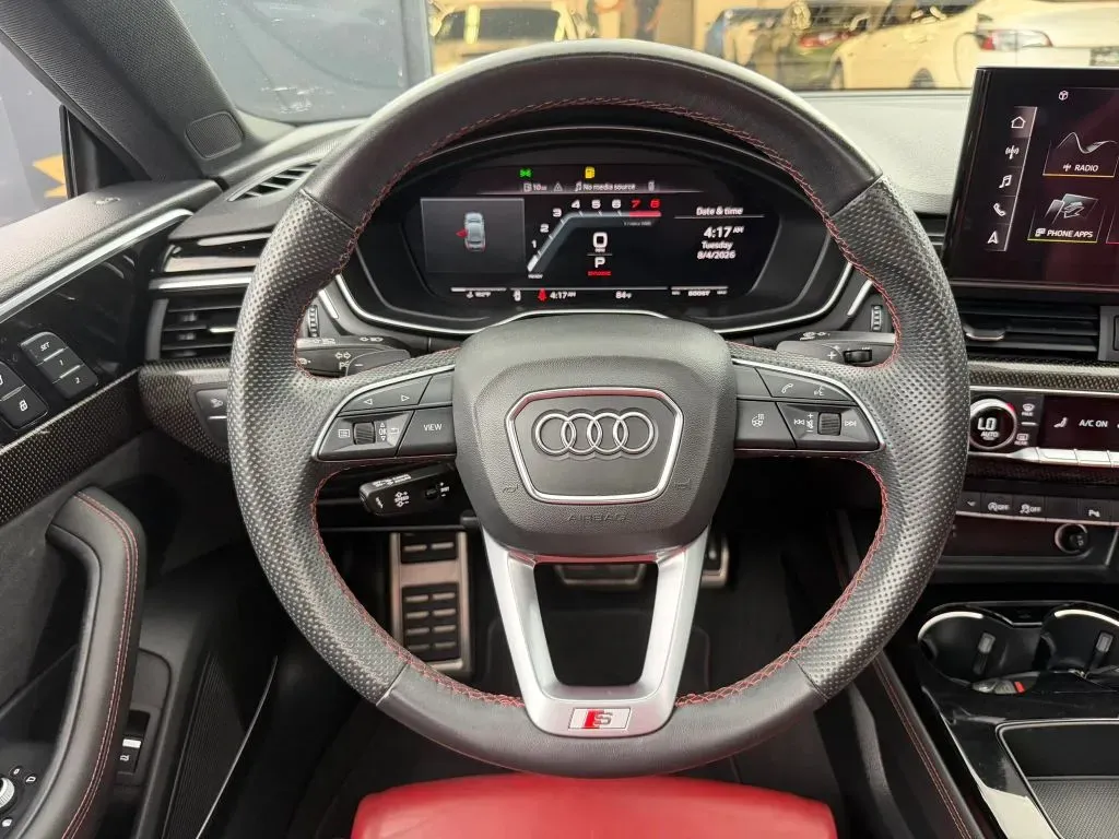 Audi S5 photo 28
