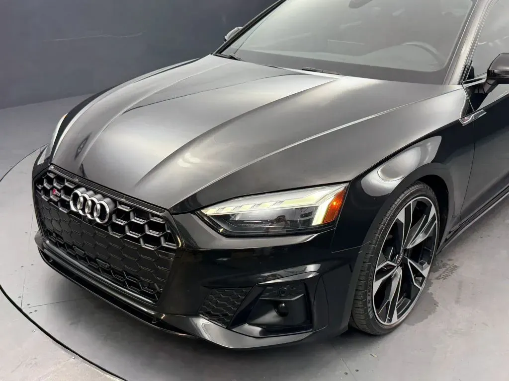 Audi S5 photo 11