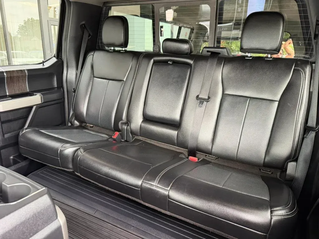 Ford F-350 photo 45