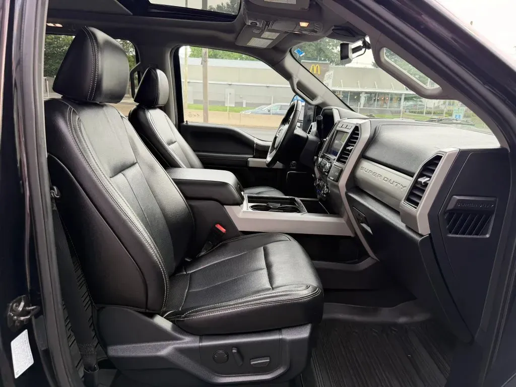 Ford F-350 photo 42