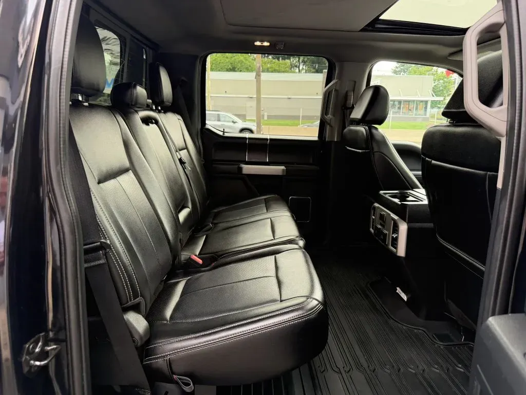 Ford F-350 photo 41