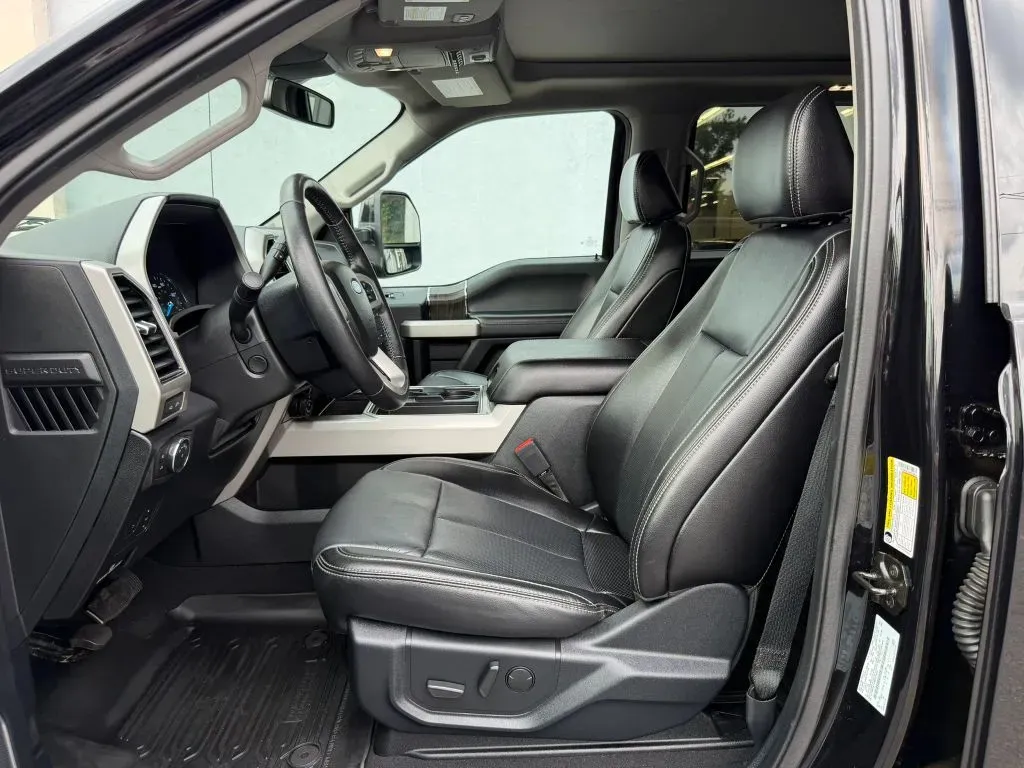Ford F-350 photo 24